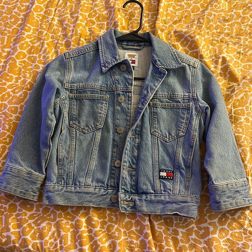 Vintage looney tunes tommy jean jacket